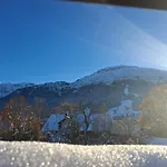 Dachzeit شقة
