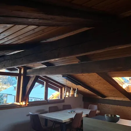 Appartement Dachzeit